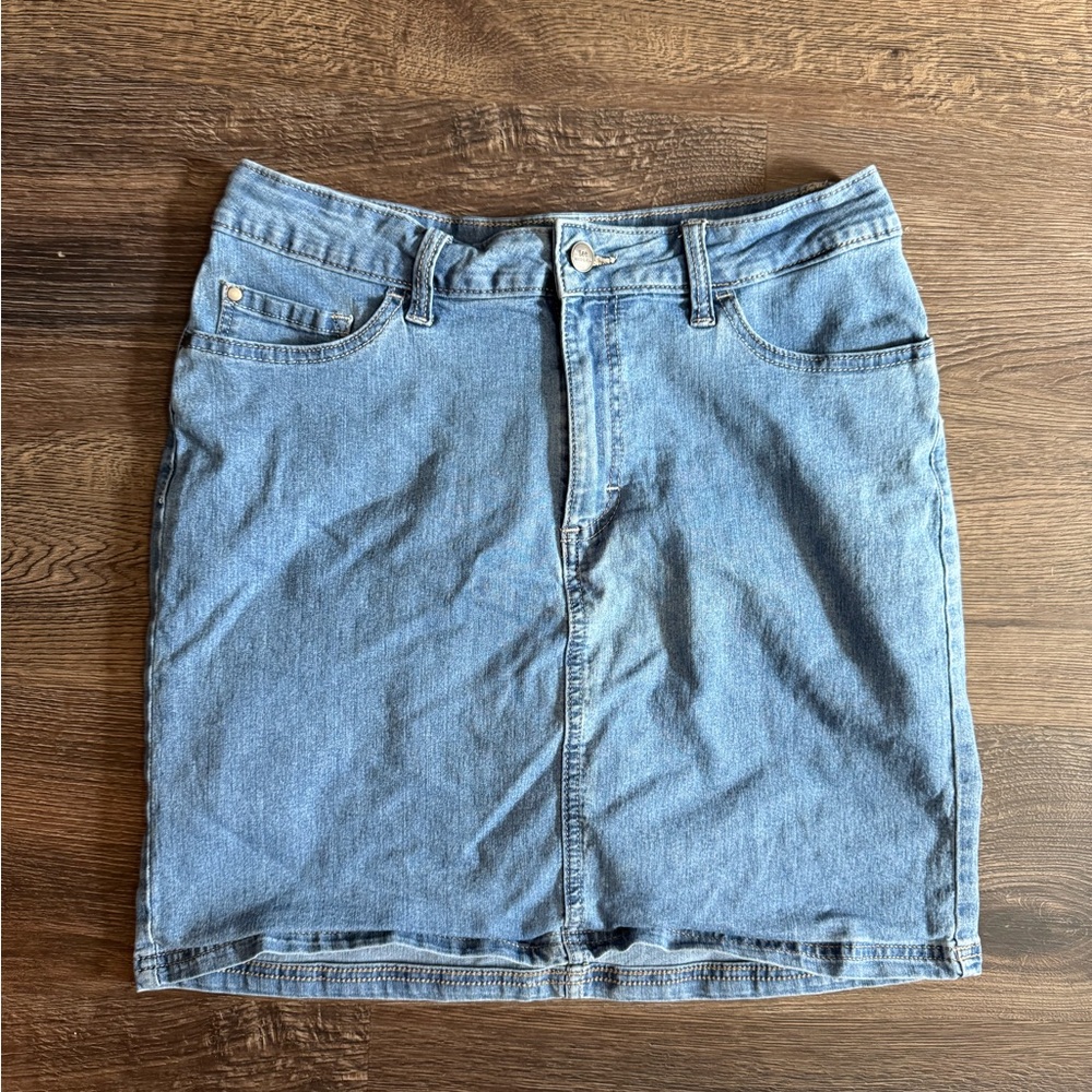 Lee Riders Midrise Denim Skirt